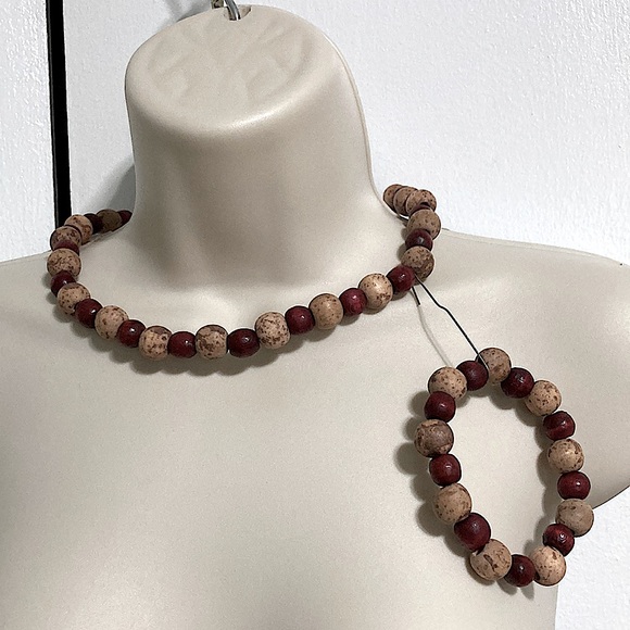 Cork and Wood Beaded Stretchy Necklace and Bracelet Cranberry Red and Cork Set - Picture 6 of 9